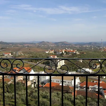 Quinta Monte Sao Sebastiao Pensión Murça