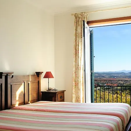 Quinta Monte Sao Sebastiao Pensión